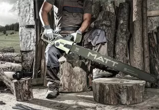 Saw: The world's largest chainsaw weighs 45,000 tons